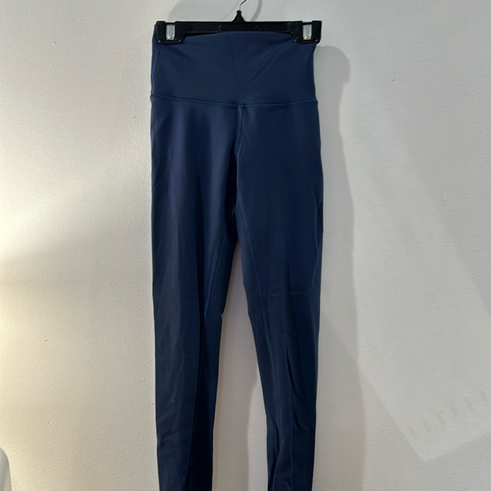 Lululemon navy leggings